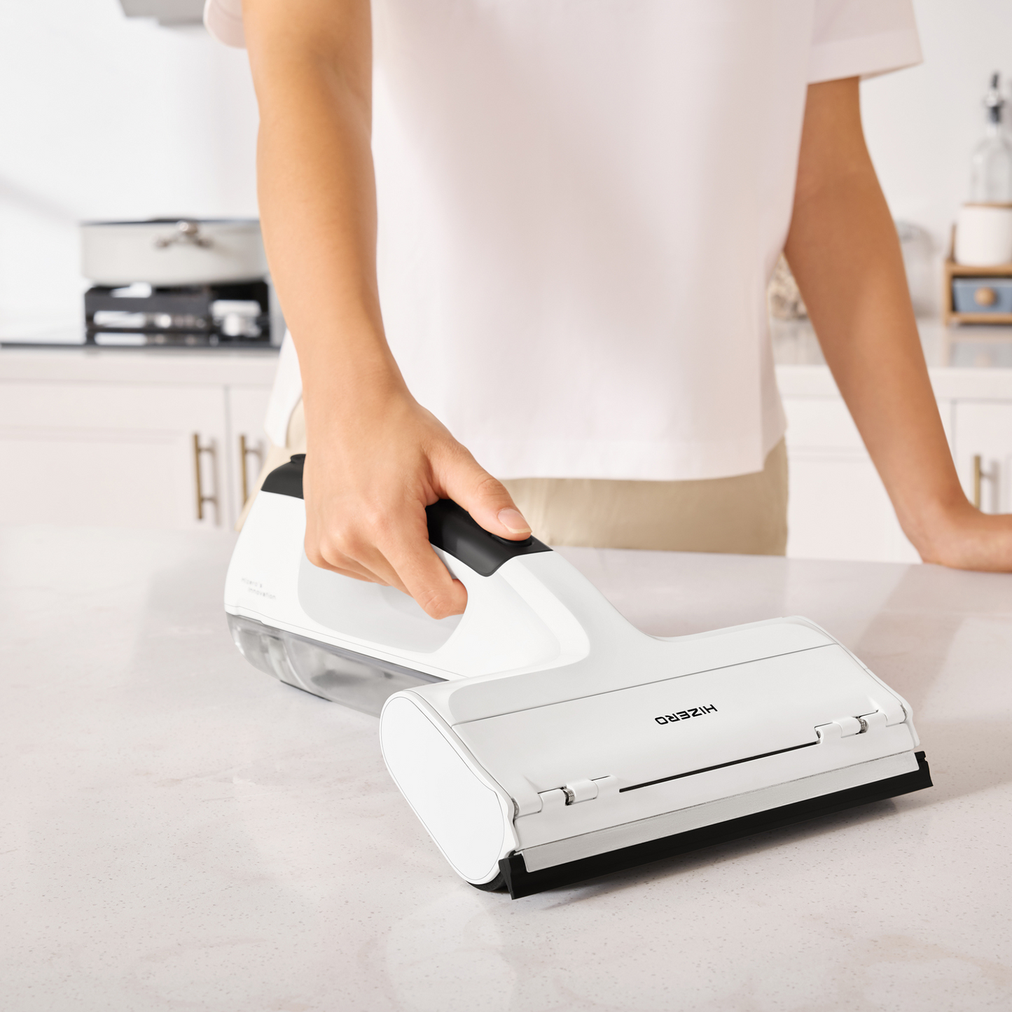 HIZERO H100SR - Nettoyeur Multi-Surfaces Portatif avec bac à déchets